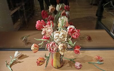 Baroque flowers of Anna Volkova